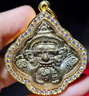 拉胡佛牌可以防小人吗?拉胡佛牌怎么佩戴效果才好 拉胡佛牌可以防小人吗? 拉胡佛牌怎么佩戴效果才好 第1张 拉胡佛牌可以防小人吗?拉胡佛牌怎么佩戴效果才好 拉胡佛牌可以防小人吗? 拉胡佛牌怎么佩戴效果才好 第1张