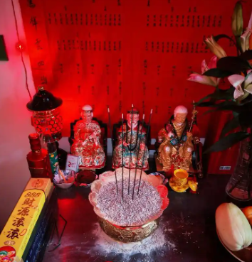 分手挽回联系对方被拉黑怎么办？分手挽回被删除好友了怎么挽回  分手挽回联系对方被拉黑怎么办？ 分手挽回被删除好友了怎么挽回 第2张